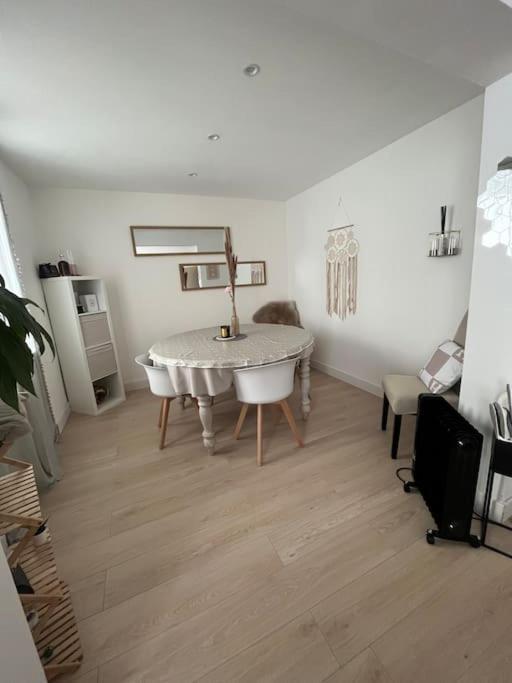 Appart Pres De Toutes Commodites 1 Ch 1 Lit 2 P Aix-en-Provence Exterior photo